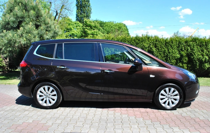 Opel Zafira cena 43999 przebieg: 190000, rok produkcji 2012 z Kańczuga małe 781